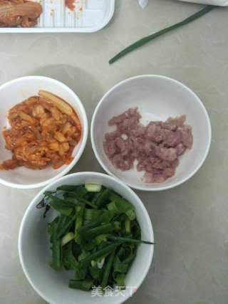 泡菜餅的做法步驟：2
