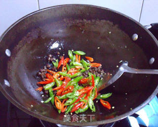雙椒豆豉炒雞蛋的做法步驟：5