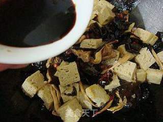 經典上海菜----【四喜烤麩】的做法步驟：7