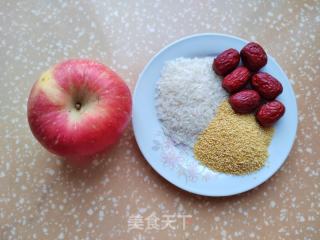 黑芝麻紅棗蘋果粥的做法步驟：1