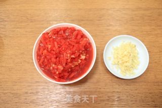 番茄肉醬蝴蝶意面的做法步驟：2