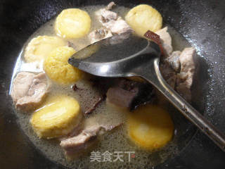 圓素雞燒龍骨 的做法步驟：7