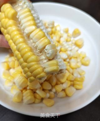 快速剝玉米粒的做法步驟：5