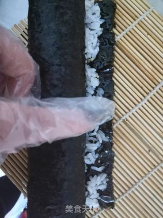 咸鵝蛋黃紫菜卷飯的做法步驟：6