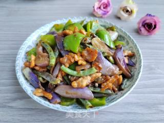 茄子青椒炒肉片的做法步驟：10