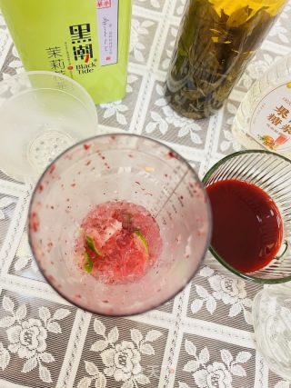楊梅季 | 我們要喝楊梅冰檸茶的做法步驟：4