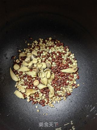 金耳雜糧羹的做法步驟：1