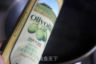 西紅柿肉醬意面的做法步驟：2