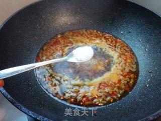 肉末豇豆紅米線的做法步驟：10