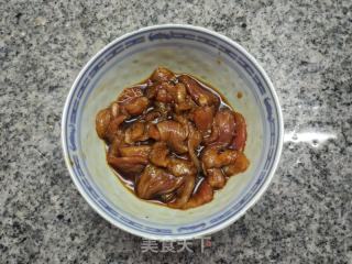 東北野山珍~肉炒刺老芽的做法步驟：1