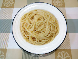 番茄豌豆肉醬意面的做法步驟：5