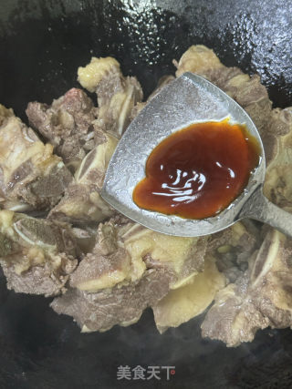東北燉牛排骨的做法步驟：8
