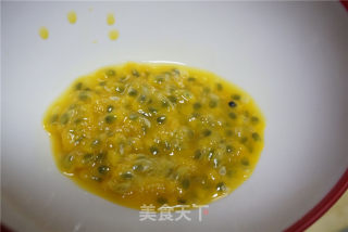 百香果泰式煎雞翅的做法步驟：2