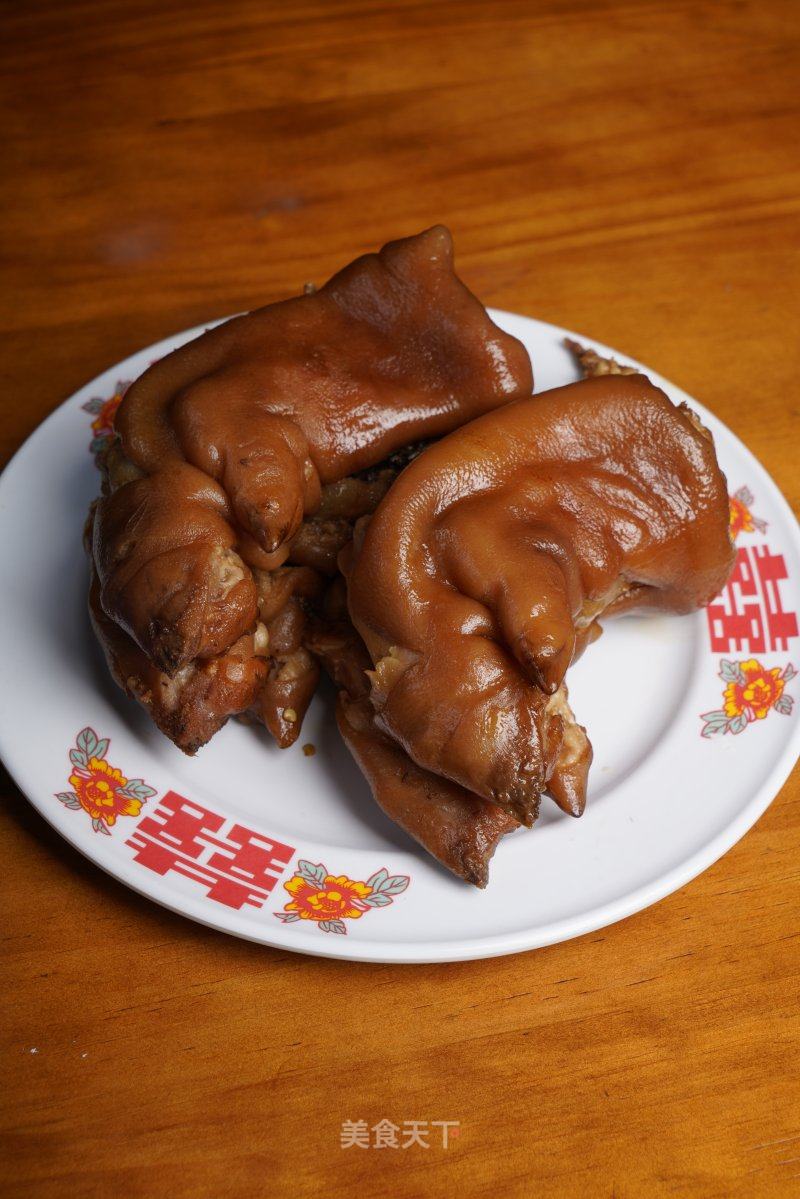 如何制作鹵菜糖色，鹵菜糖色的熬制方法的做法
