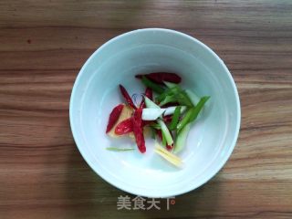 酸菜白肉的做法步驟：5