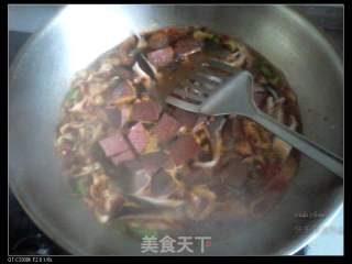鴨血麻辣燙的做法步驟：7
