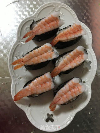 軍艦魚籽鮮蝦壽司的做法步驟：5