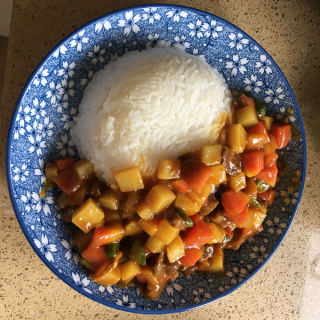 牛肉咖喱飯