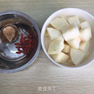 冰糖雪梨湯的做法步驟：1