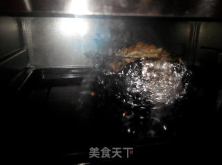 菠蘿海鮮焗飯的做法步驟：8