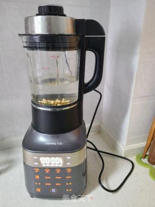 蜂蜜豆?jié){的做法步驟：5