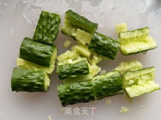 心里美木耳拌黃瓜的做法步驟：1