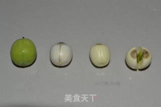 耗油燴鮮蓮草菇的做法步驟：2
