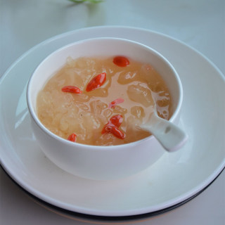 枸杞銀耳湯