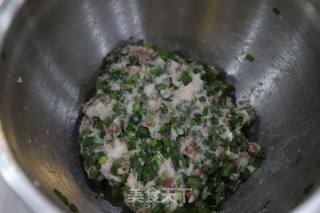 韭菜肉龍的做法步驟：3