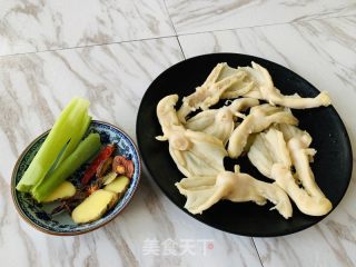 家庭版火麻芥末鴨掌的做法步驟：3