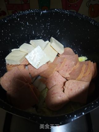 部隊鍋的做法步驟：3