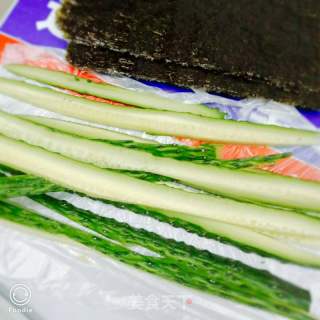 紫菜包飯的做法步驟：4