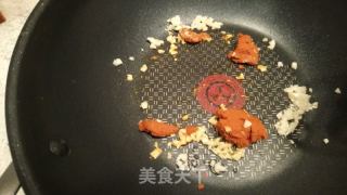 泰式咖喱牛肉湯粉的做法步驟：3