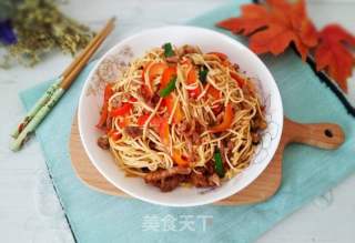 揚州干絲炒肉絲的做法步驟：16