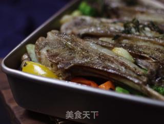迷迭香雜蔬烤法式羊排的做法步驟：14