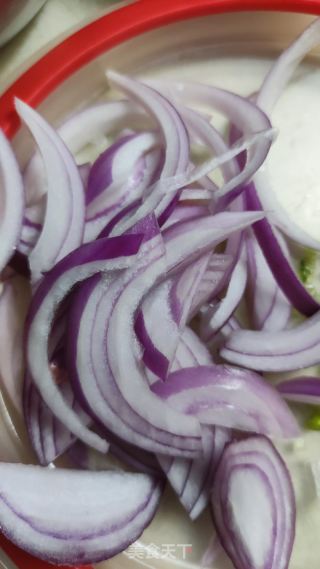 泡菜豆腐湯的做法步驟：3