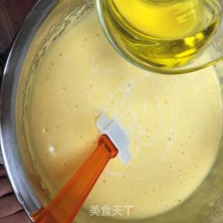 不回縮的紙杯蛋糕的做法步驟：6