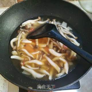 私房冬陰功湯的做法步驟：4