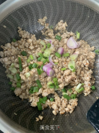 番茄肉末拌烏冬的做法步驟：7