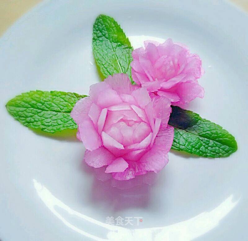 雕刻白蘿卜花的做法