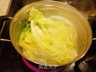 韓式豬骨湯的做法步驟：4