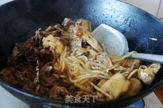 小雞燉粉條的做法步驟：6