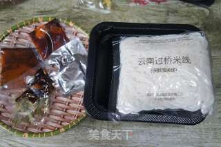 快手早餐云南過橋米線的做法步驟：3