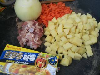 咖喱米飯的做法步驟：1