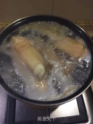 豬蹄肉凍的做法步驟：3