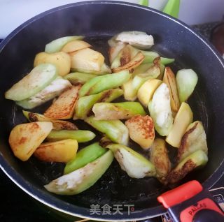 地三鮮的做法步驟：5