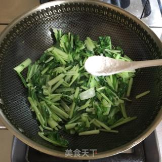蒜炒小白菜的做法步驟：3