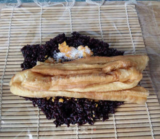 雙糯米蒸飯包油條的做法步驟：12
