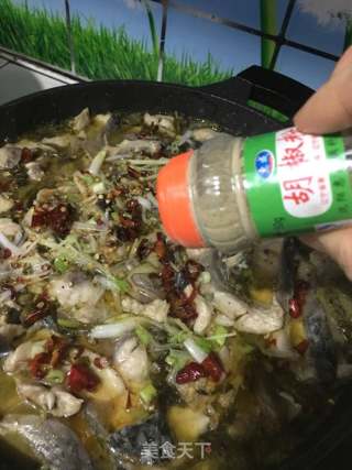 麻辣鮮香酸菜魚的做法步驟：24