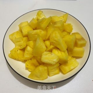 菠蘿炒飯的做法步驟：4